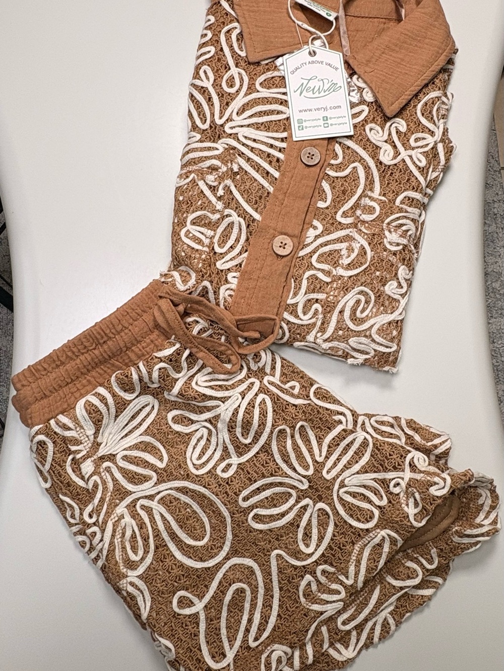 Brown & White Patterned Summer Set
